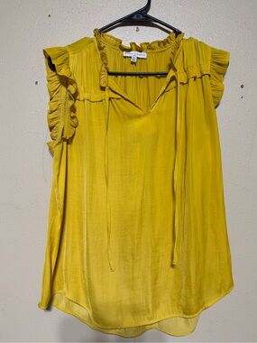 Woman’s blouse size medium